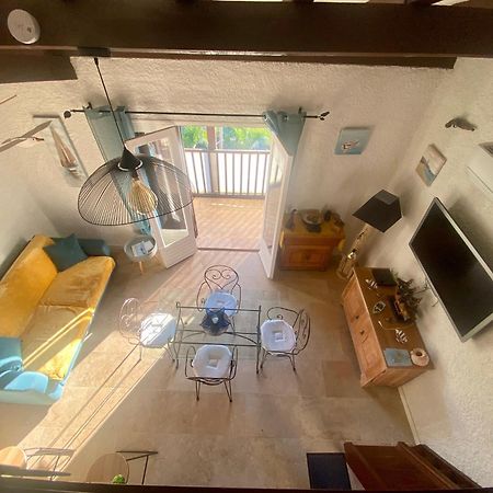 Tres Bel Appartement Les Pieds Dans L'Eau Appietto Exterior photo